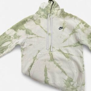 Nike White and Green Tie-Dye Pullover
